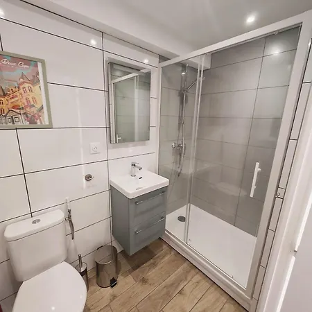 Bleu Iconic Vue A Апартаменты