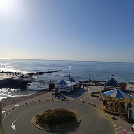 Bleu Iconic Vue à *